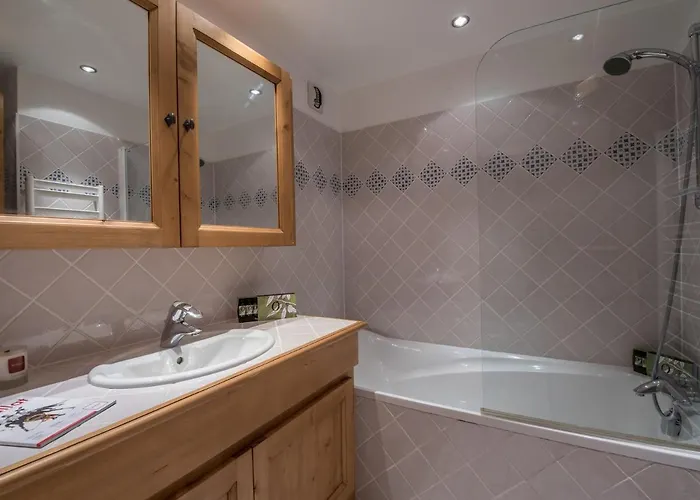 1850 : Elegant Duplex Avec Cheminee Et Wifi - Fr-1-575-146 *